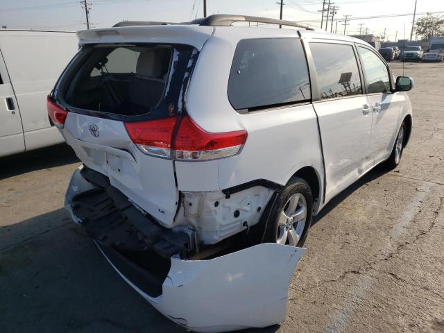 Photo 4 from auction – 2013 TOYOTA SIENNA LE with VIN 5TDKK3DC3DS335491