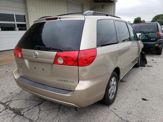 Photo 4 from auction – 2010 TOYOTA SIENNA CE with VIN 5TDKK4CC5AS290010
