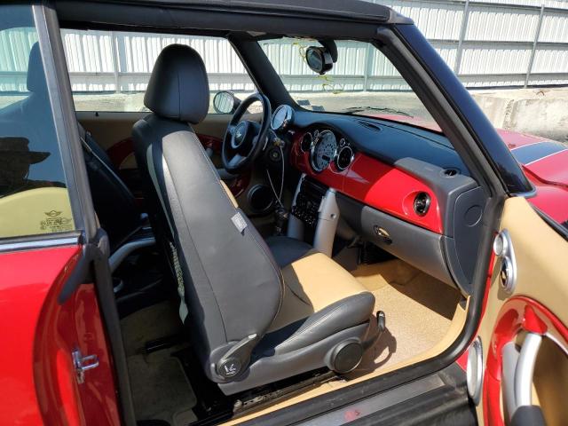Photo 5 from auction – 2005 MINI COOPER S with VIN WMWRH335X5TK55704