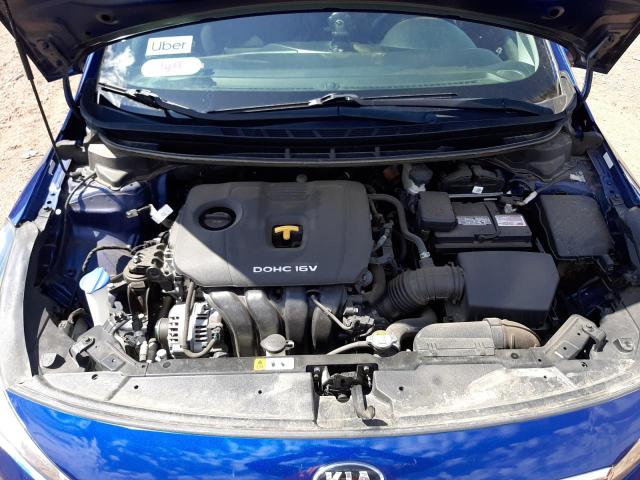 Photo 7 from auction – 2018 KIA FORTE LX with VIN 3KPFK4A75JE181385