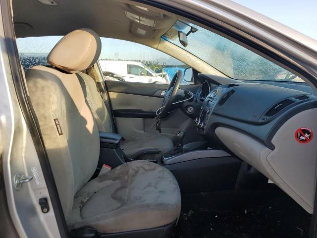 Photo 5 from auction – 2013 KIA FORTE EX with VIN KNAFU4A28D5694562