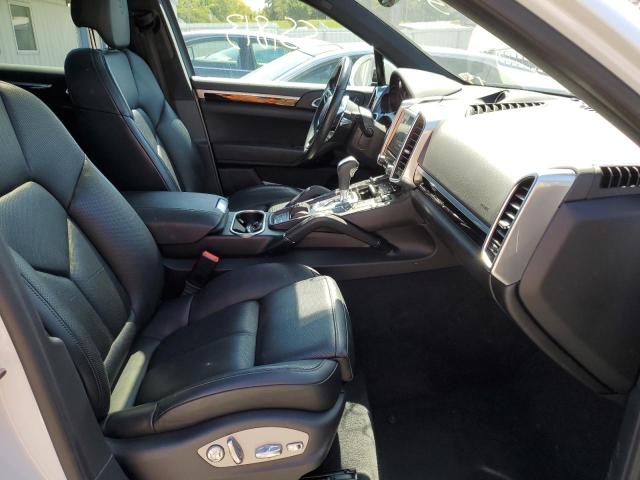Photo 5 from auction – 2017 PORSCHE CAYENNE with VIN WP1AA2A22HKA83863