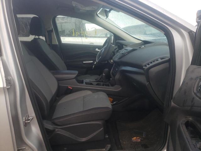 Photo 5 from auction – 2017 FORD ESCAPE SE with VIN 1FMCU9GD8HUD53701