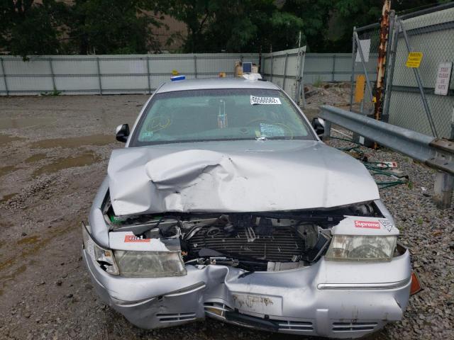Photo 7 from auction – 2002 MERCURY GRAND MARQ with VIN 2MEFM75W12X617155