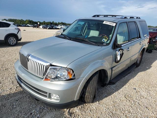 Photo 2 from auction – 2005 LINCOLN NAVIGATOR with VIN 5LMFU28535LJ17919