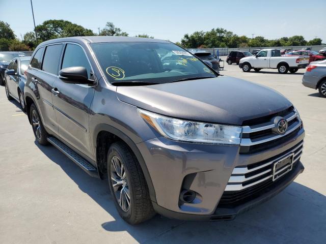 TOYOTA HIGHLANDER 2019 with VIN 5TDBZRFH4KS746872 - Photo from auction