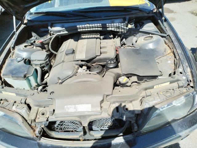 Photo 7 from auction – 2002 BMW 325 I with VIN WBAEV33472KL65514