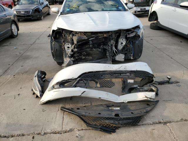 Photo 9 from auction – 2016 CHRYSLER 200 S with VIN 1C3CCCBG8GN161083