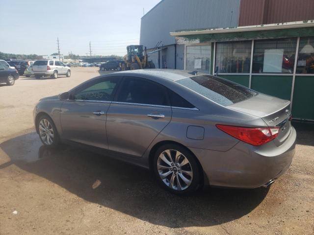 Photo 3 from auction – 2013 HYUNDAI SONATA SE with VIN 5NPEC4AC2DH526815