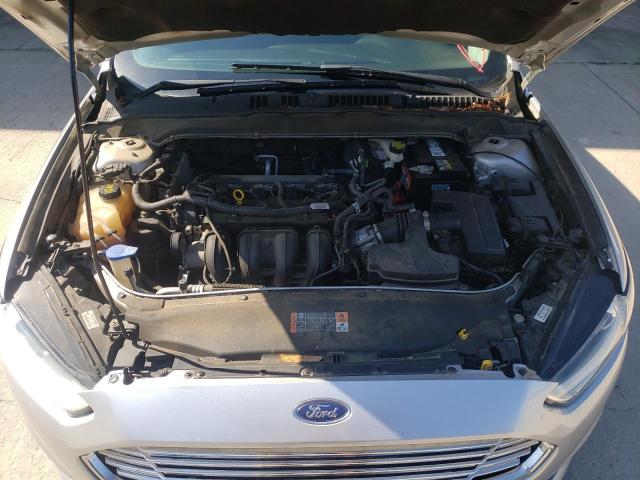 Photo 7 from auction – 2016 FORD FUSION SE with VIN 3FA6P0H74GR307372