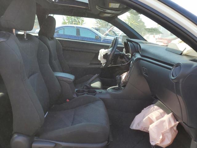 Photo 5 from auction – 2011 TOYOTA SCION TC with VIN JTKJF5C70B3013785