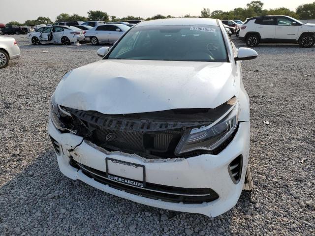 Photo 9 from auction – 2016 KIA OPTIMA SX with VIN 5XXGW4L2XGG037857