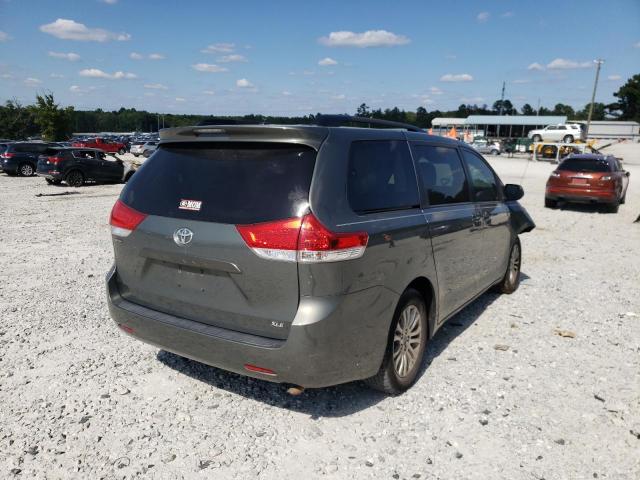 Photo 4 from auction – 2014 TOYOTA SIENNA XLE with VIN 5TDYK3DC4ES447390