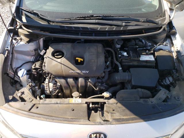 Photo 7 from auction – 2017 KIA FORTE LX with VIN 3KPFK4A72HE087412