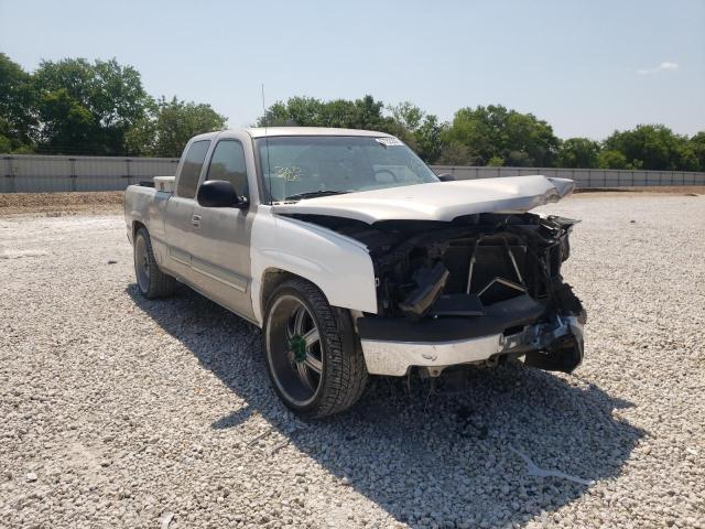 CHEVROLET silverado 2004 with VIN 2GCEC19V441215568 - Photo from auction