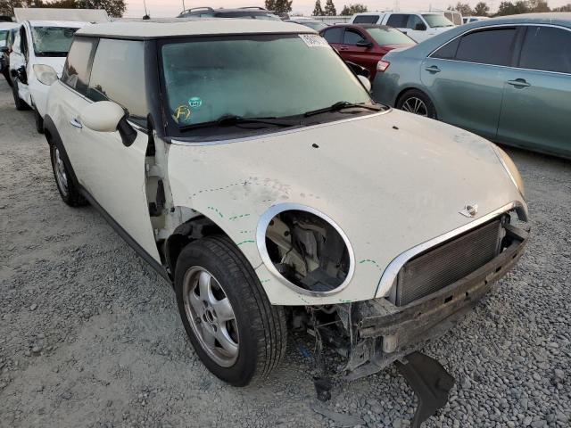 MINI COOPER 2011 with VIN WMWSU3C50BT093381 - Photo from auction