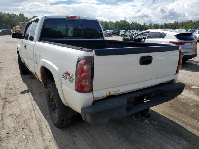 Photo 3 from auction – 2005 CHEVROLET SILVERADO with VIN 1GCHK29U55E104413