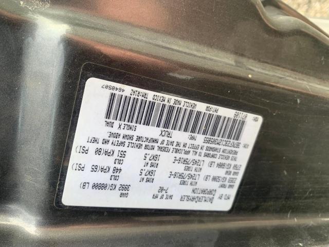 Photo 10 from auction – 2002 DODGE RAM 2500 with VIN 3B7KF23C12M305855