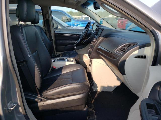 Photo 5 from auction – 2013 CHRYSLER TOWN & COU with VIN 2C4RC1BG5DR674431