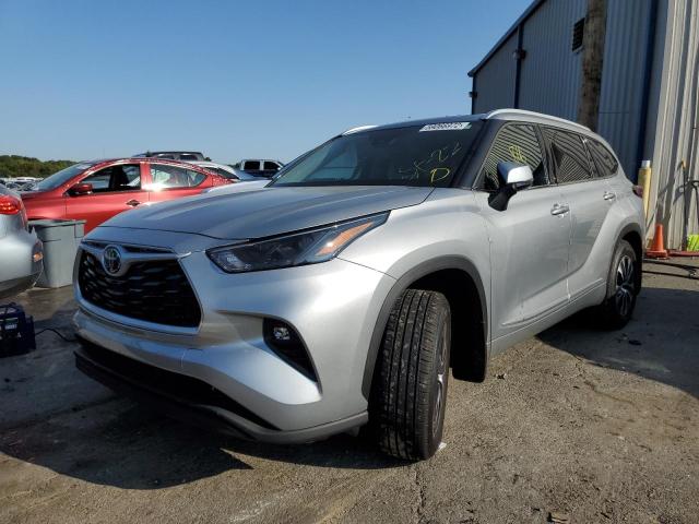 Photo 2 from auction – 2022 TOYOTA HIGHLANDER with VIN 5TDHZRBH7NS588936
