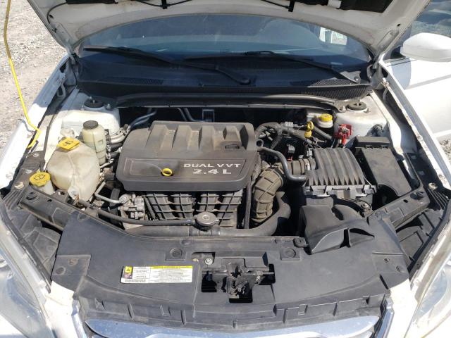 Photo 7 from auction – 2013 CHRYSLER 200 LX with VIN 1C3CCBAB9DN641497