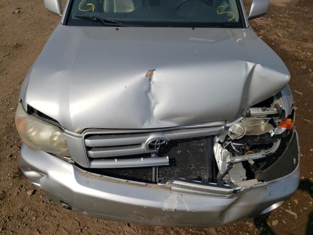 Photo 7 from auction – 2005 TOYOTA HIGHLANDER with VIN JTEEP21A750075317