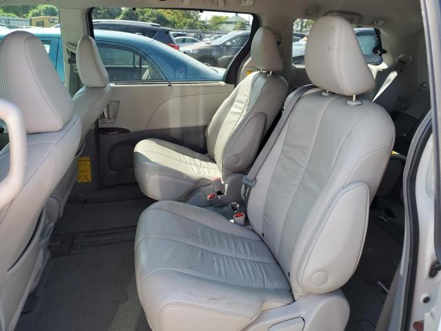Photo 6 from auction – 2012 TOYOTA SIENNA XLE with VIN 5TDYK3DC1CS243398