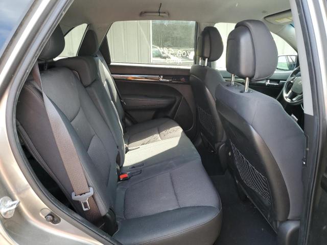 Photo 6 from auction – 2011 KIA SORENTO BA with VIN 5XYKTCA16BG155772