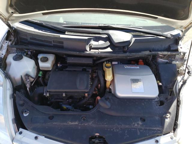 Photo 7 from auction – 2005 TOYOTA PRIUS with VIN JTDKB20U357048138