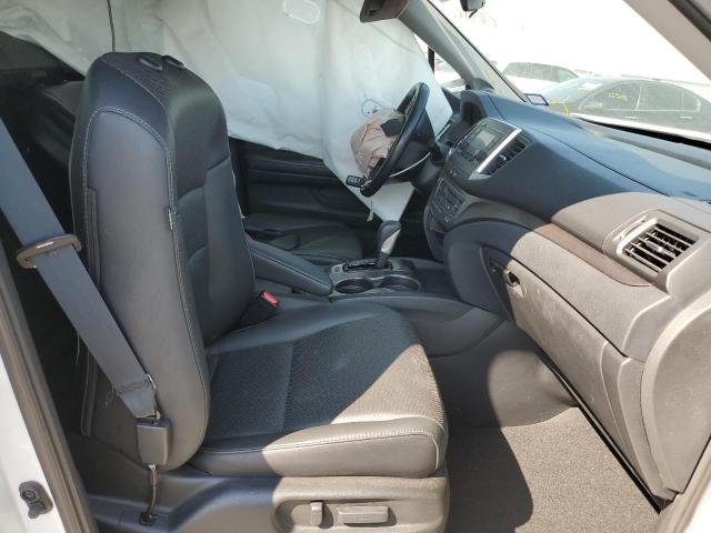 Photo 5 from auction – 2019 HONDA RIDGELINE with VIN 5FPYK3F51KB045882