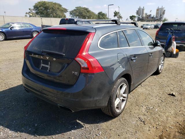 Photo 4 from auction – 2015 VOLVO V60 PREMIE with VIN YV140MEB8F1199430