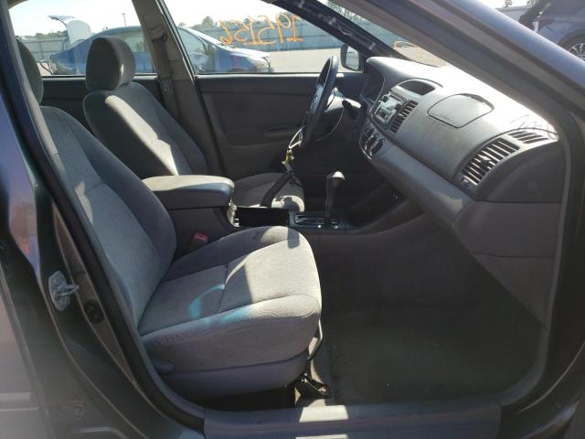 Photo 5 from auction – 2004 TOYOTA CAMRY LE with VIN 4T1BE32K64U840952