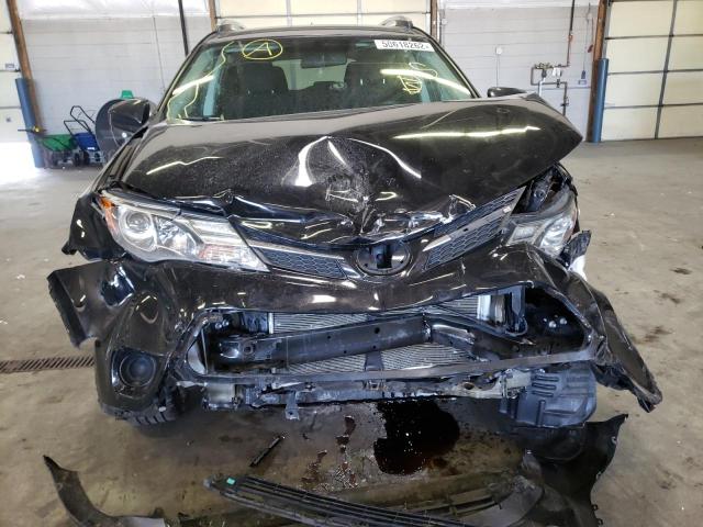 Photo 9 from auction – 2015 TOYOTA RAV4 LE with VIN 2T3BFREV9FW314735