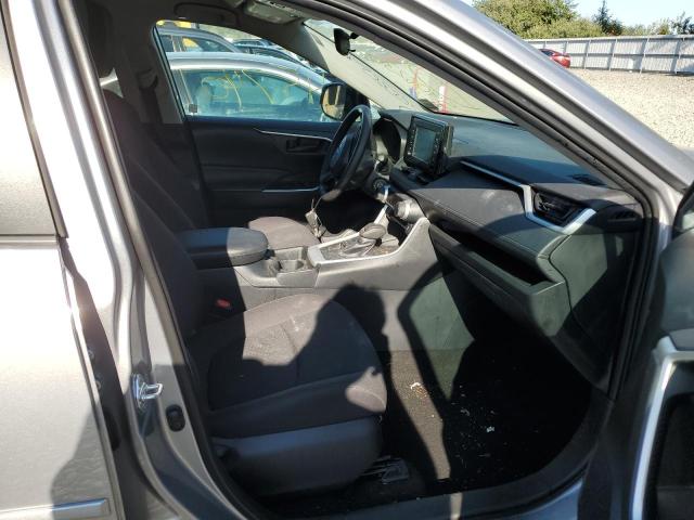 Photo 5 from auction – 2019 TOYOTA RAV4 LE with VIN 2T3F1RFVXKC059636