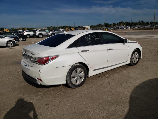 Photo 4 from auction – 2015 HYUNDAI SONATA HYB with VIN KMHEC4A45FA133776