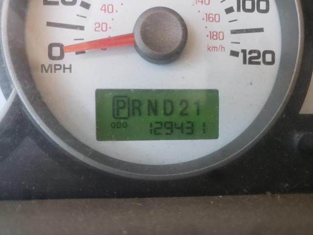 Photo 8 from auction – 2005 FORD ESCAPE LIM with VIN 1FMYU04125KB67672