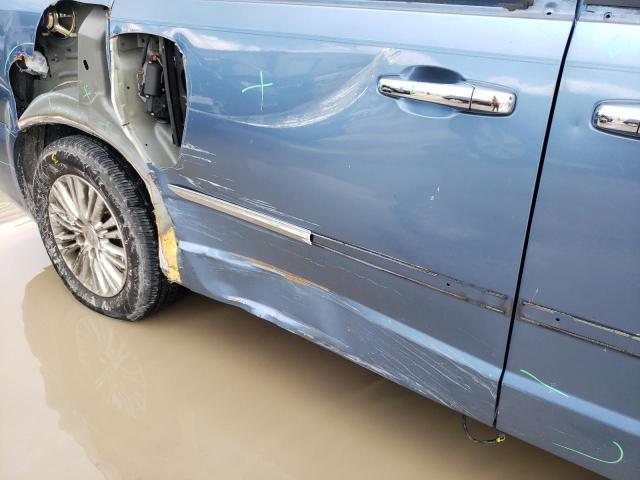 Photo 9 from auction – 2011 CHRYSLER TOWN & COU with VIN 2A4RR8DG4BR747574