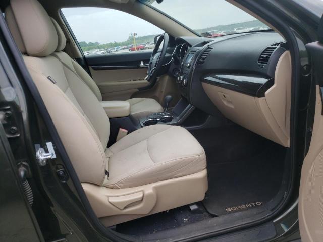 Photo 5 from auction – 2013 KIA SORENTO LX with VIN 5XYKTDA67DG333399