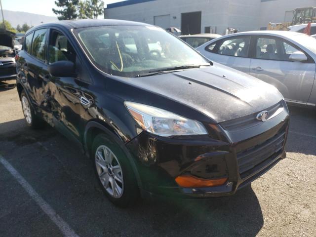 FORD ESCAPE S 2013 with VIN 1FMCU0F78DUA93916 - Photo from auction