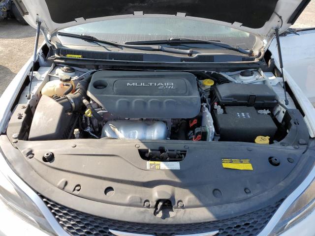 Photo 7 from auction – 2015 CHRYSLER 200 LIMITE with VIN 1C3CCCAB7FN610063