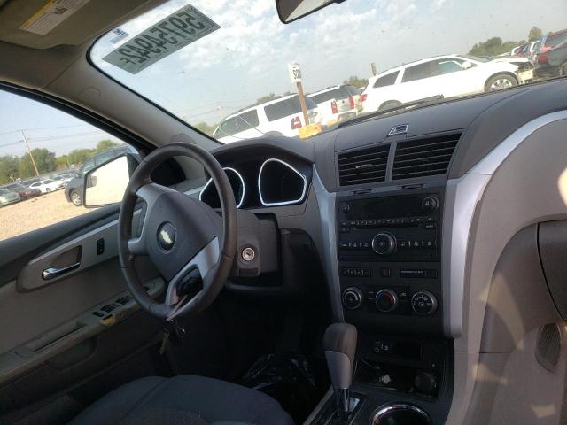 Photo 9 from auction – 2010 CHEVROLET TRAVERSE L with VIN 1GNLVFED9AS142745