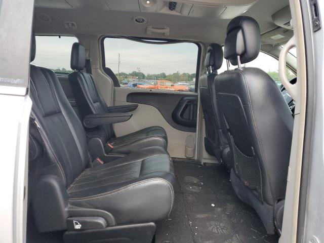 Photo 6 from auction – 2011 CHRYSLER TOWN & COU with VIN 2A4RR8DGXBR760250
