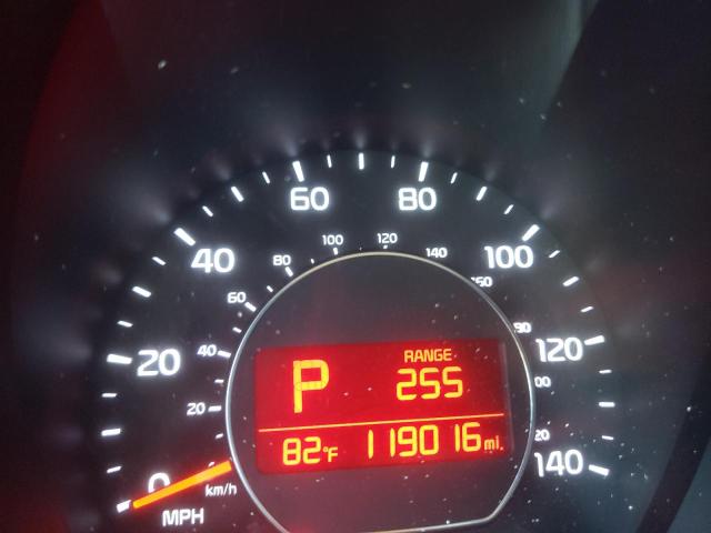 Photo 8 from auction – 2015 KIA SOUL with VIN KNDJN2A22F7116849
