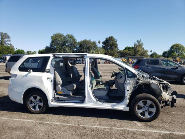 Photo 9 from auction – 2012 TOYOTA SIENNA BAS with VIN 5TDKA3DC3CS011653