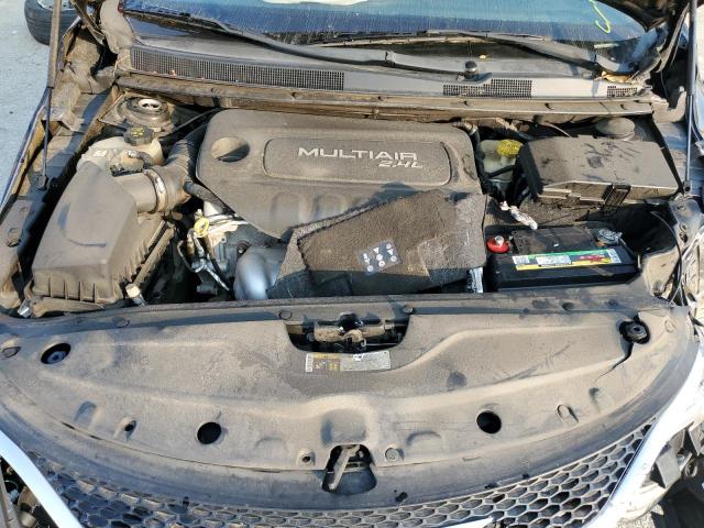 Photo 7 from auction – 2015 CHRYSLER 200 LIMITE with VIN 1C3CCCAB7FN681408