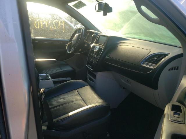 Photo 5 from auction – 2012 CHRYSLER TOWN & COU with VIN 2C4RC1BG0CR251531