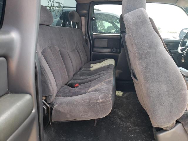 Photo 6 from auction – 2002 CHEVROLET SILVERADO with VIN 2GCEC19TX21177226