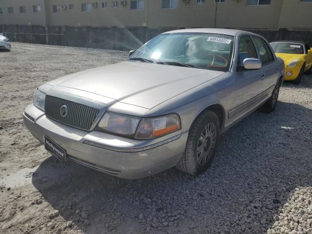 Photo 2 from auction – 2005 MERCURY GRAND MARQ with VIN 2MEFM74W95X660258