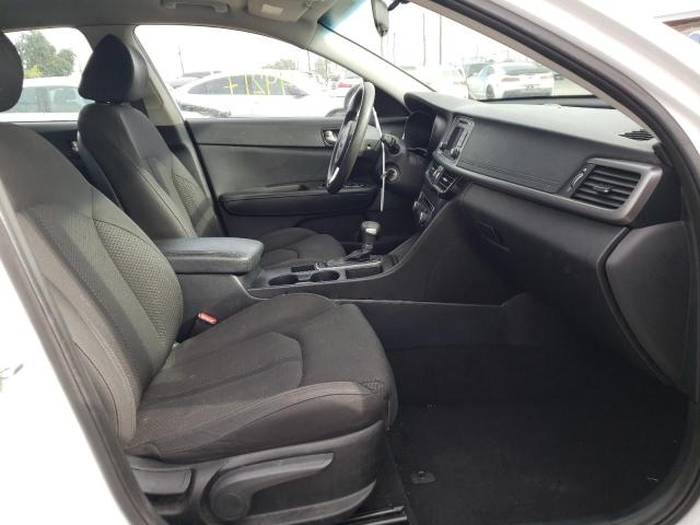 Photo 5 from auction – 2016 KIA OPTIMA LX with VIN 5XXGT4L39GG054859