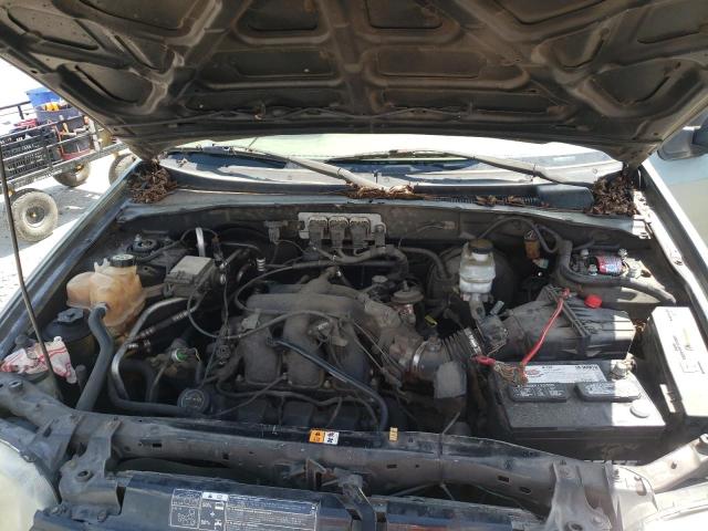 Photo 7 from auction – 2005 FORD ESCAPE XLT with VIN 1FMCU03165KC10230
